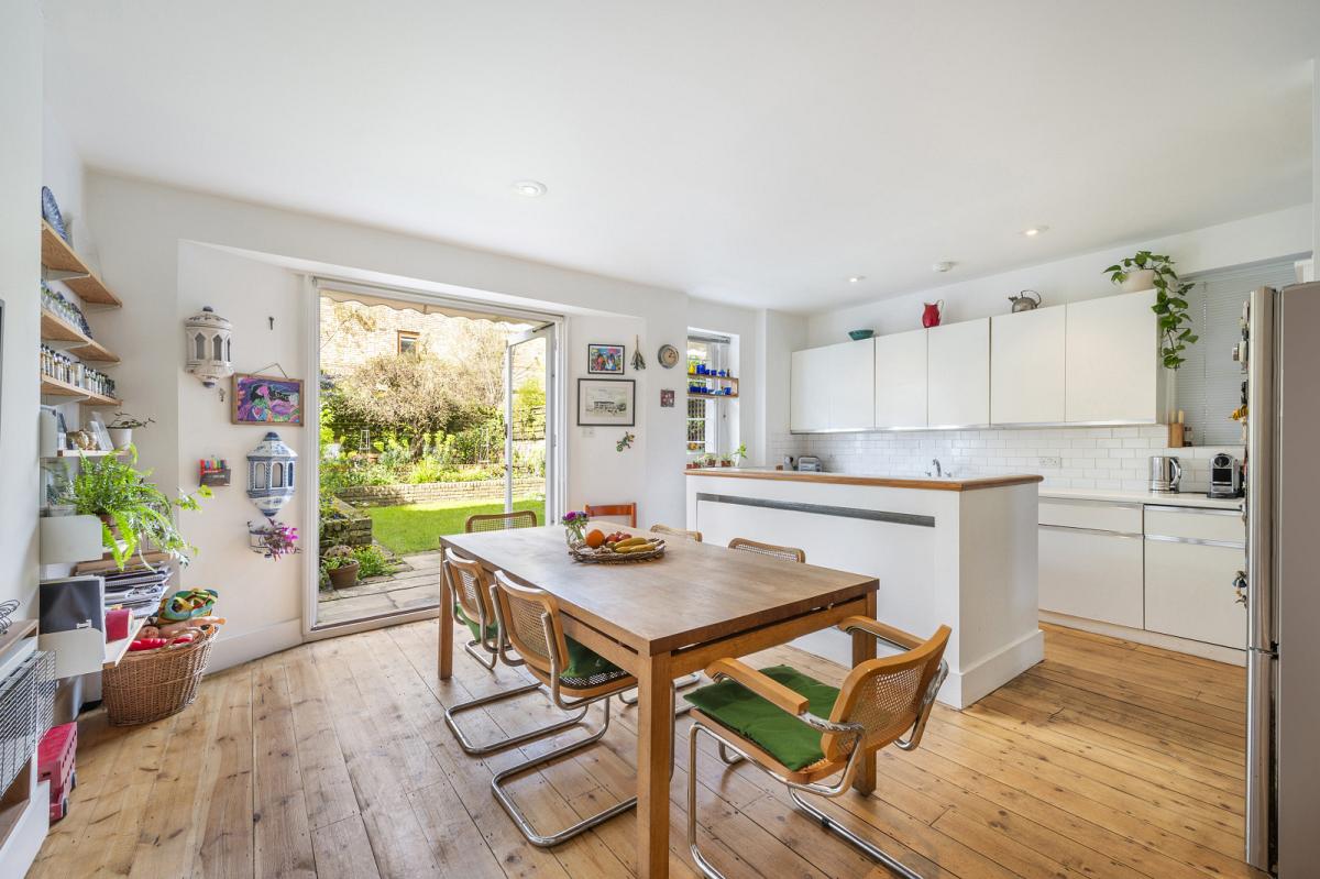 Camden, Greater London, 6 bedroom house for sale in St. Augustines Road
