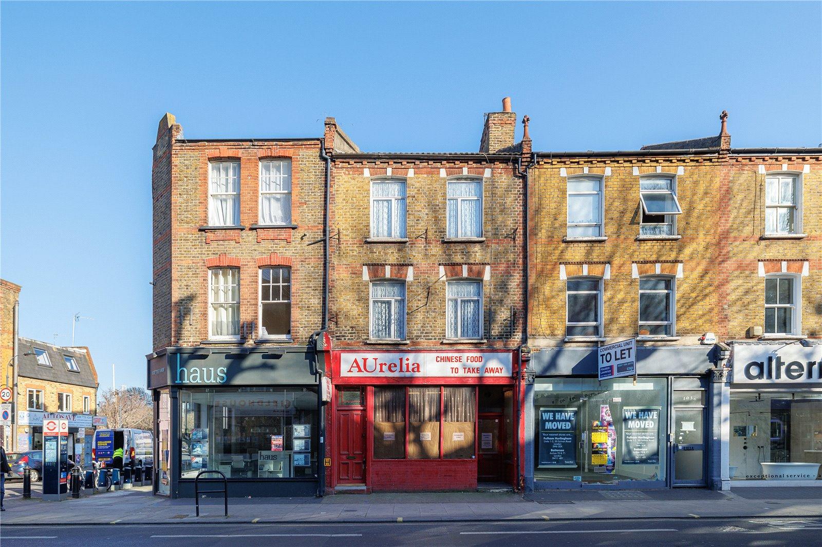 Fulham, Greater London, 3 bedroom for sale in Wandsworth Bridge Road