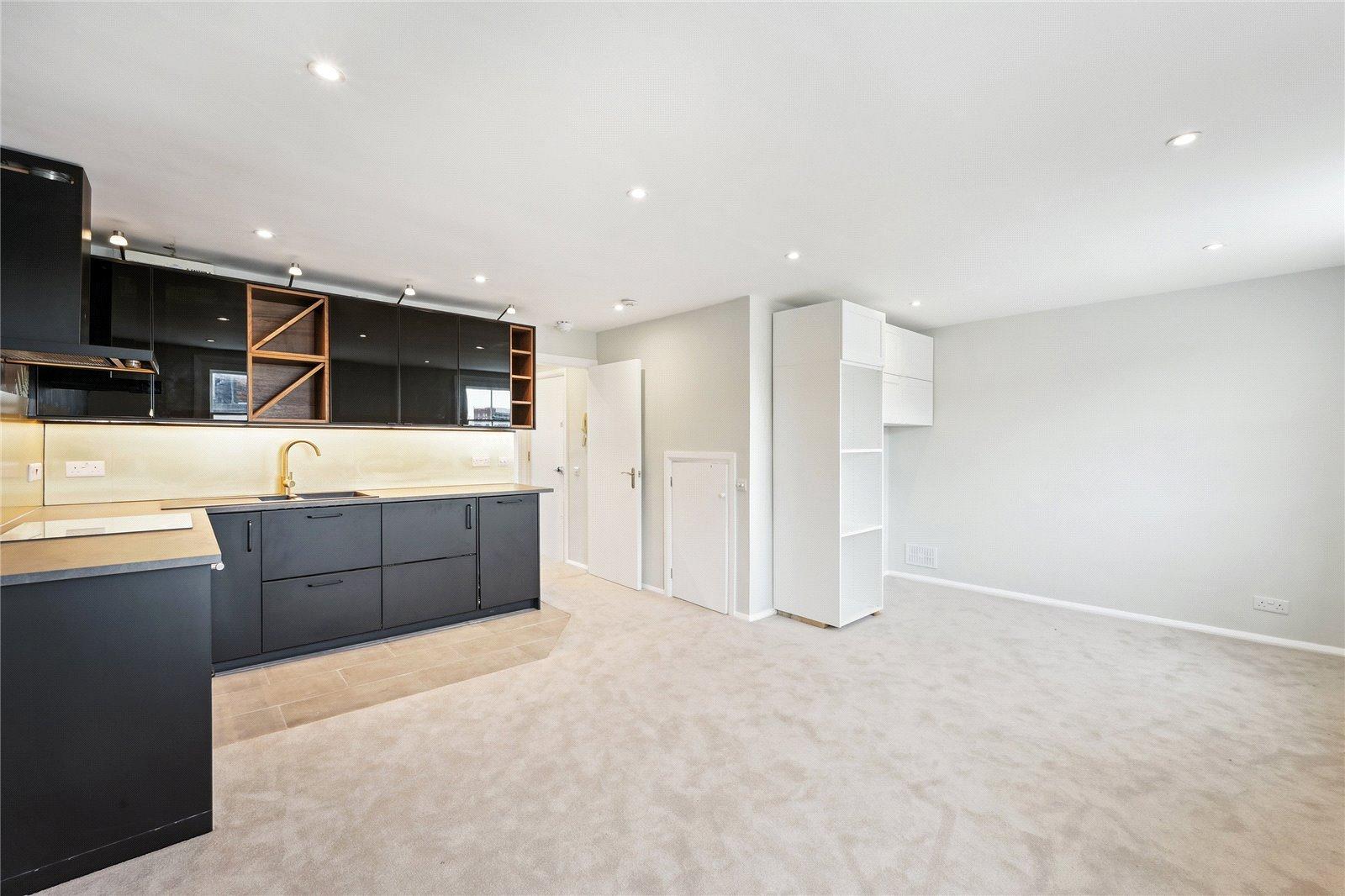 Pimlico, Greater London, 1 bedroom flat for sale in Belgrave Road