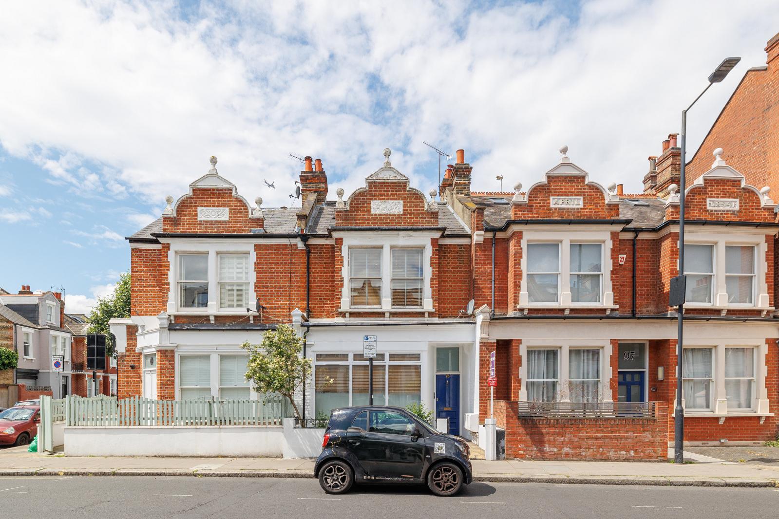 Fulham, Greater London, 2 bedroom flat for sale in Fulham