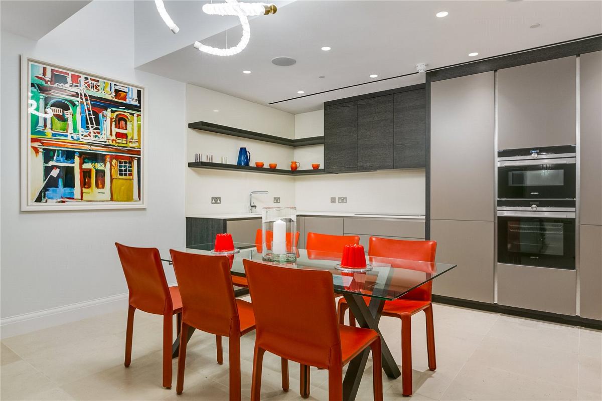 Belgravia, Greater London, 3 bedroom house for sale in Wilton Mews