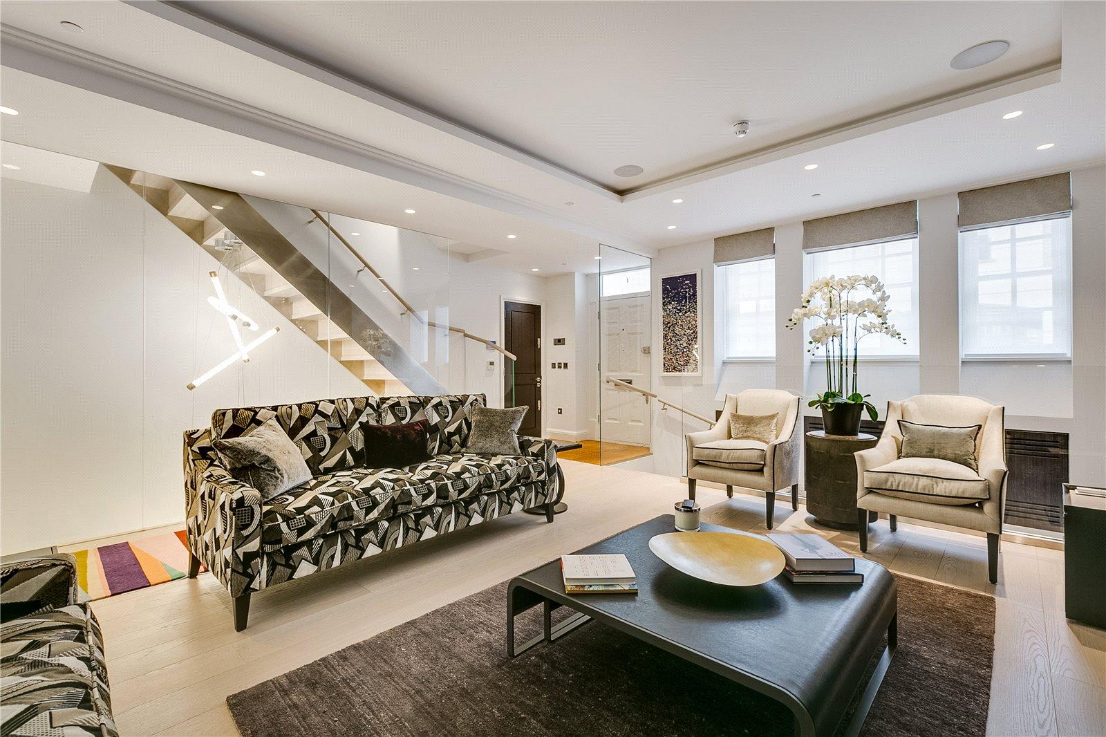 Belgravia, Greater London, 3 bedroom house for sale in Wilton Mews