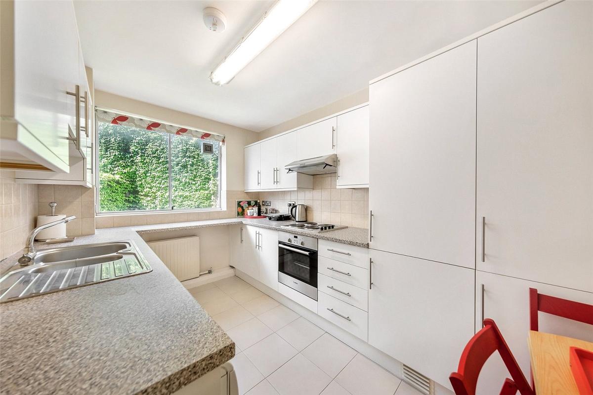Knightsbridge, Greater London, 2 bedroom flat for sale in Thorburn House