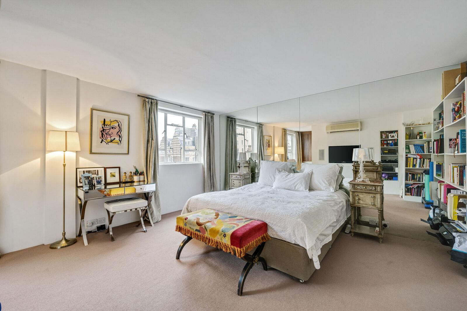Knightsbridge, Greater London, 1 bedroom flat for sale in Denbigh House
