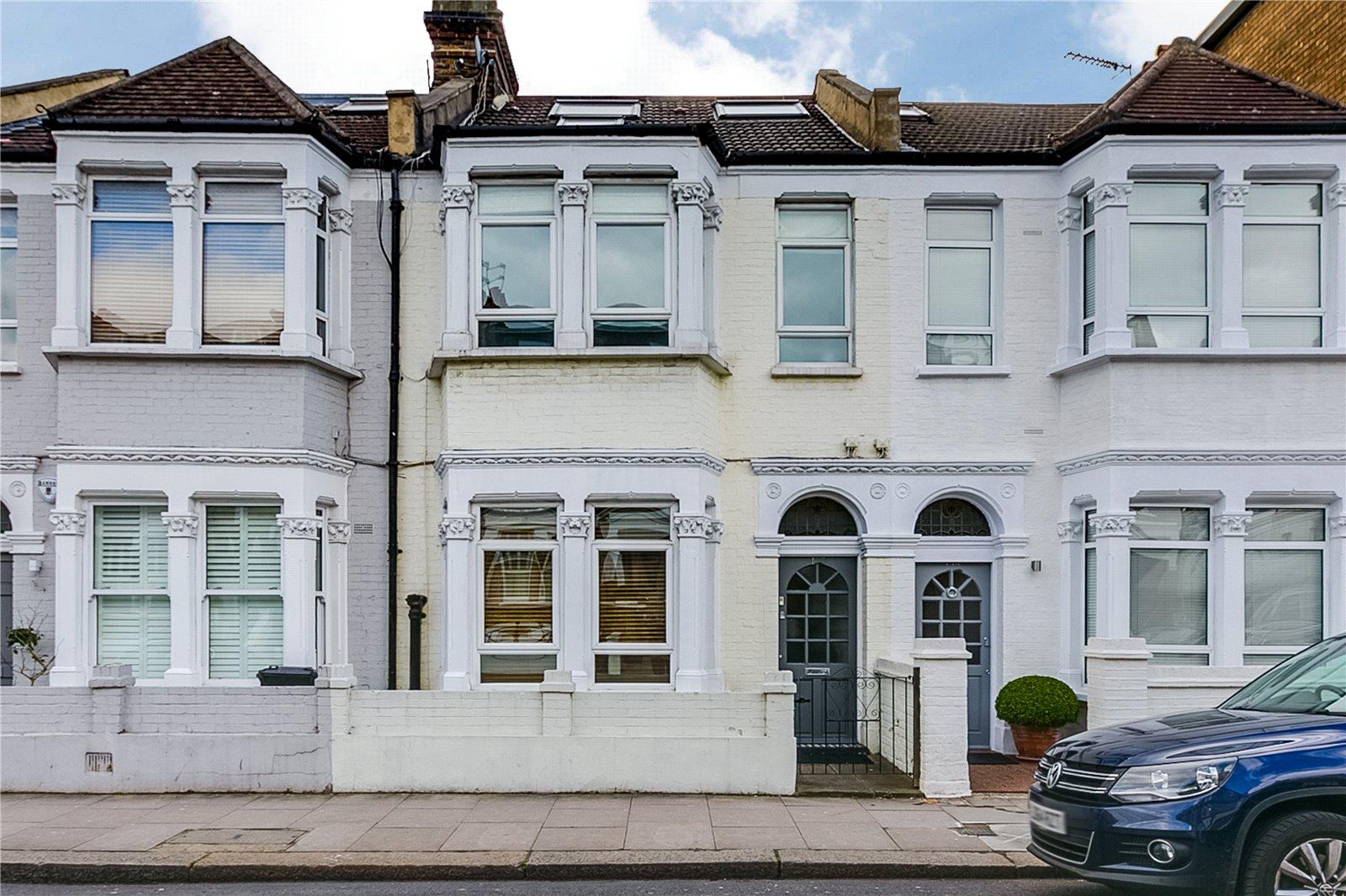 Fulham, Greater London, 4 bedroom house for sale in Munster Road