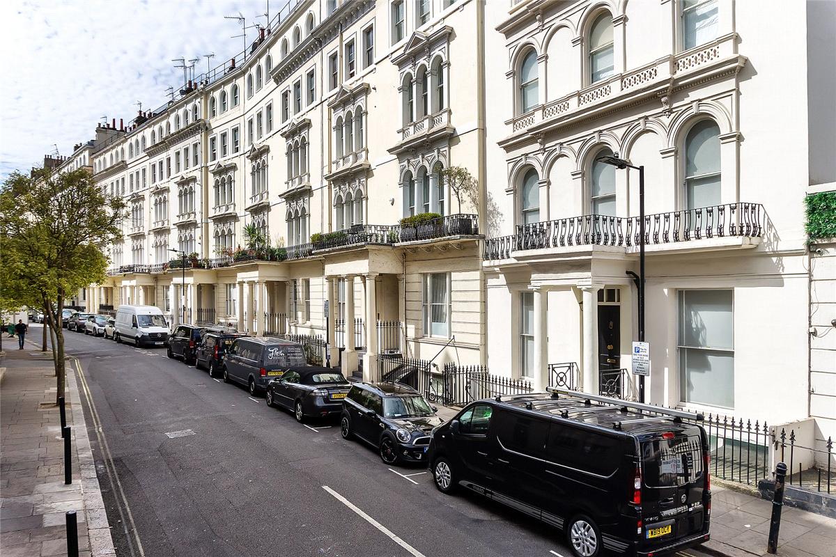 Bayswater, Greater London, 2 bedroom flat/apartment for sale in