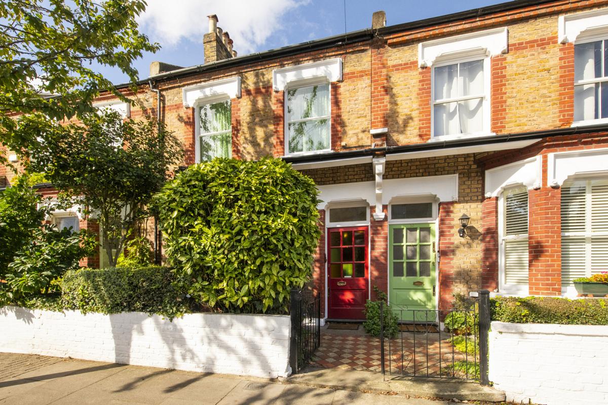 West Putney, Greater London, 4 bedroom house for sale in Stanbridge Road