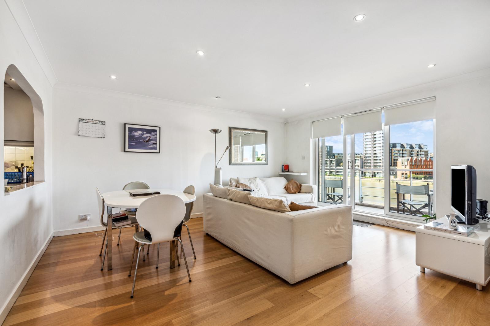 Stepfree properties to let in Clove Hitch Quay, Greater London