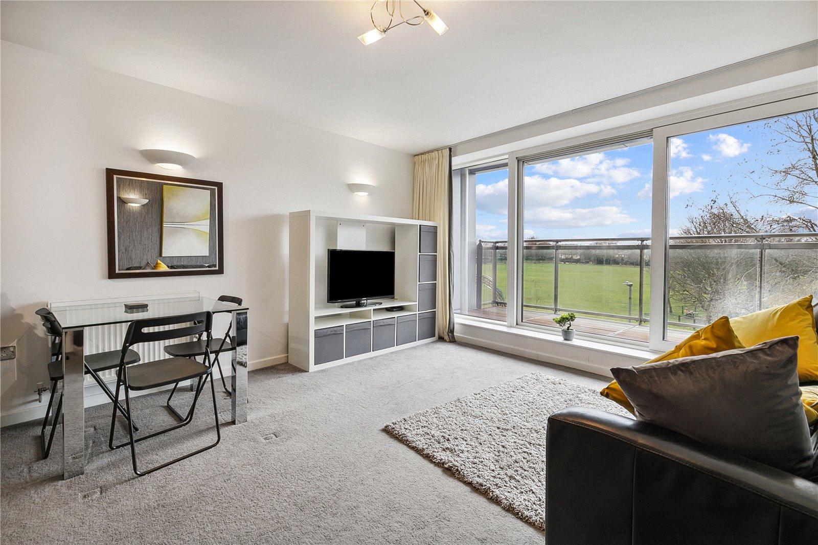 Property for sale in Earlsfield, Greater London Chestertons